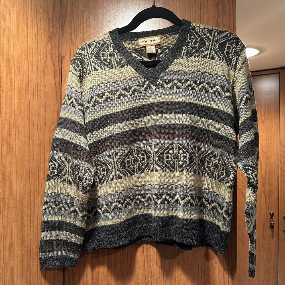 Vintage Wool Blend Womens Sweater Medium Kamal V Neck Long Sleeve Pullover 80s